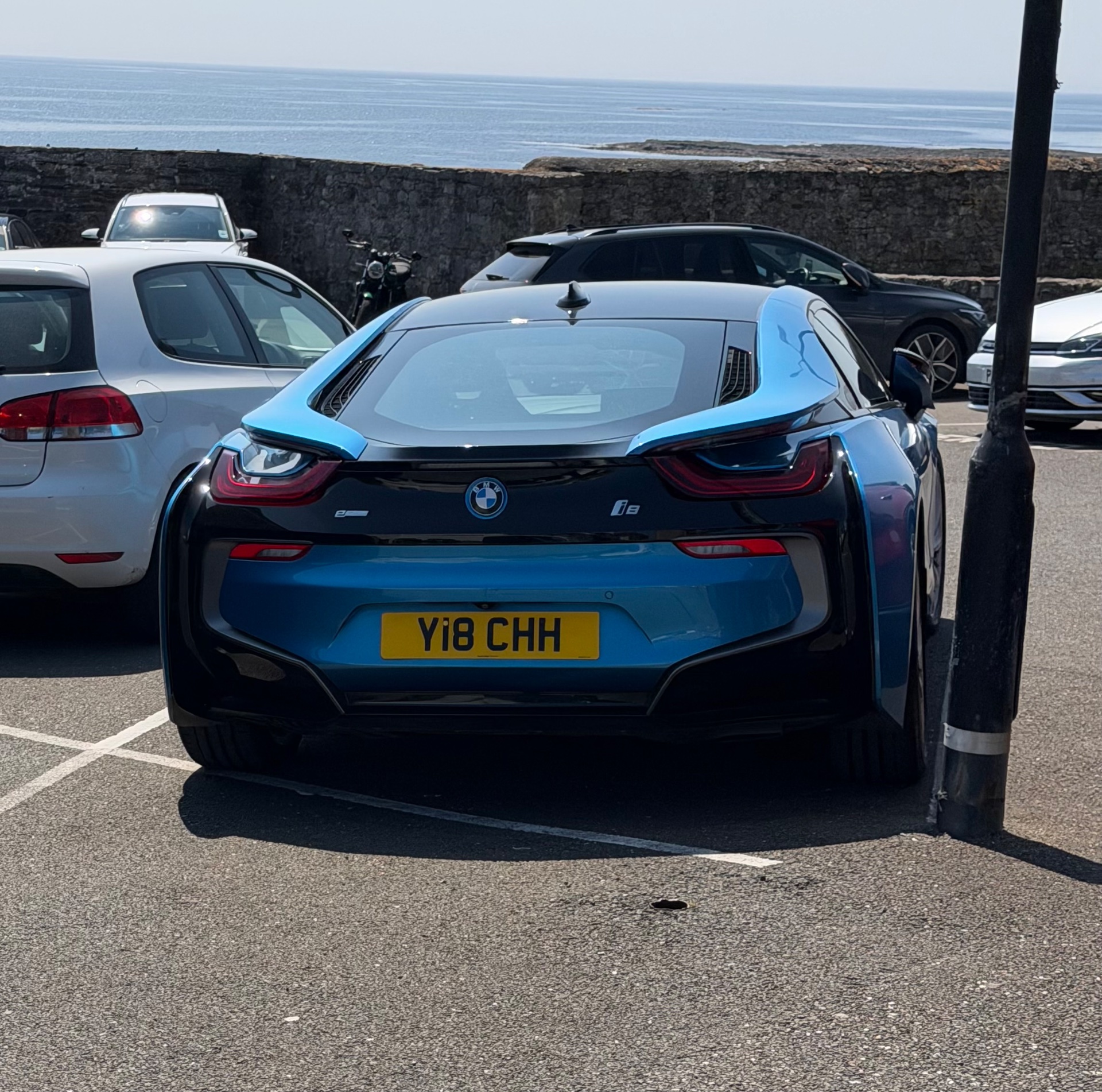 Y18 CHH spotted on BMW i8