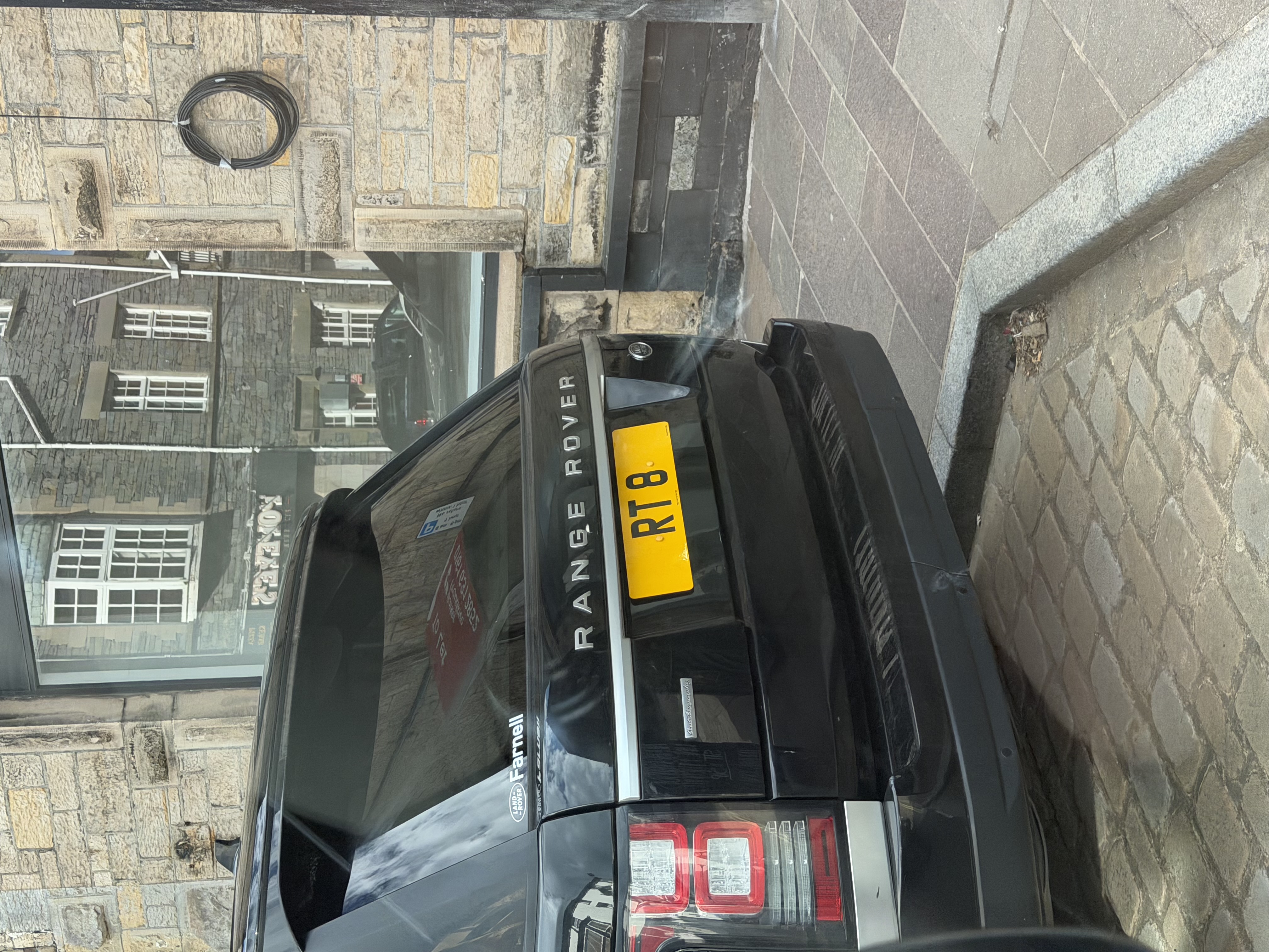 RT 8 spotted on Land Rover Range Rover