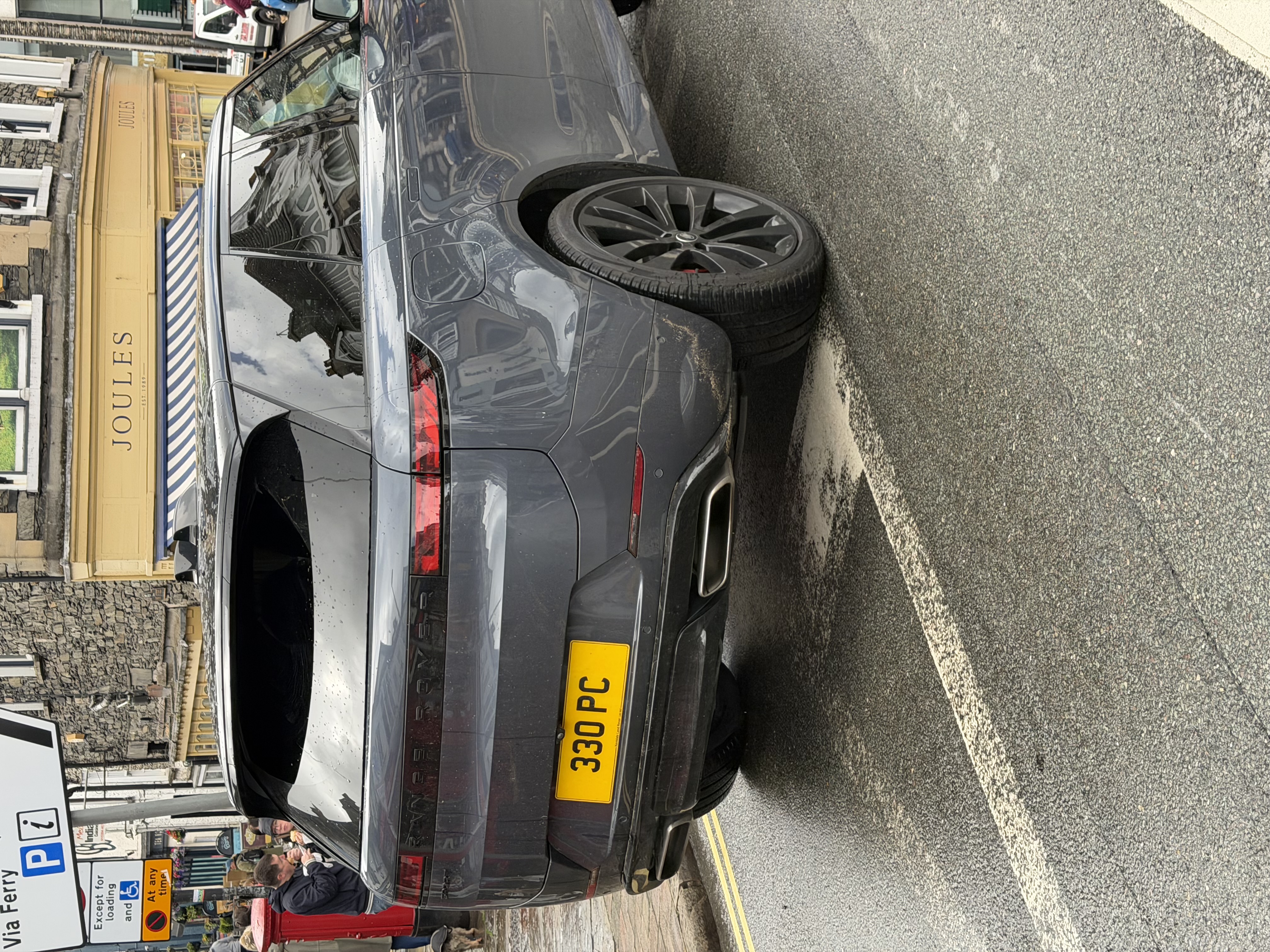330 PC spotted on Land Rover Range Rover Sport