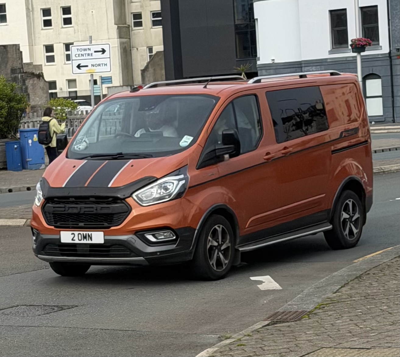 2 OMN spotted in Douglas