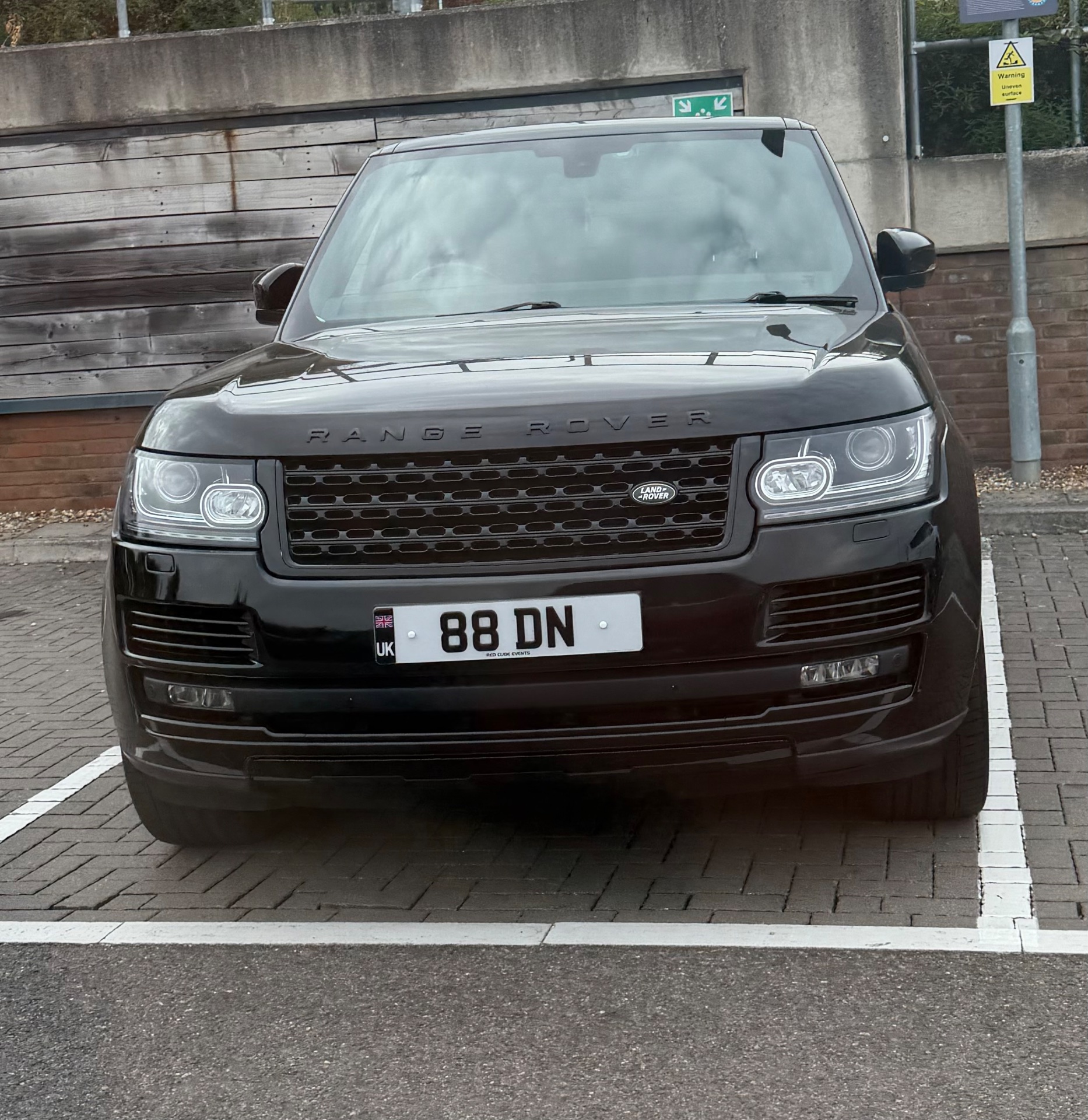 88 DN private number plate on a Land Rover Range Rover, spotted in Bagshot