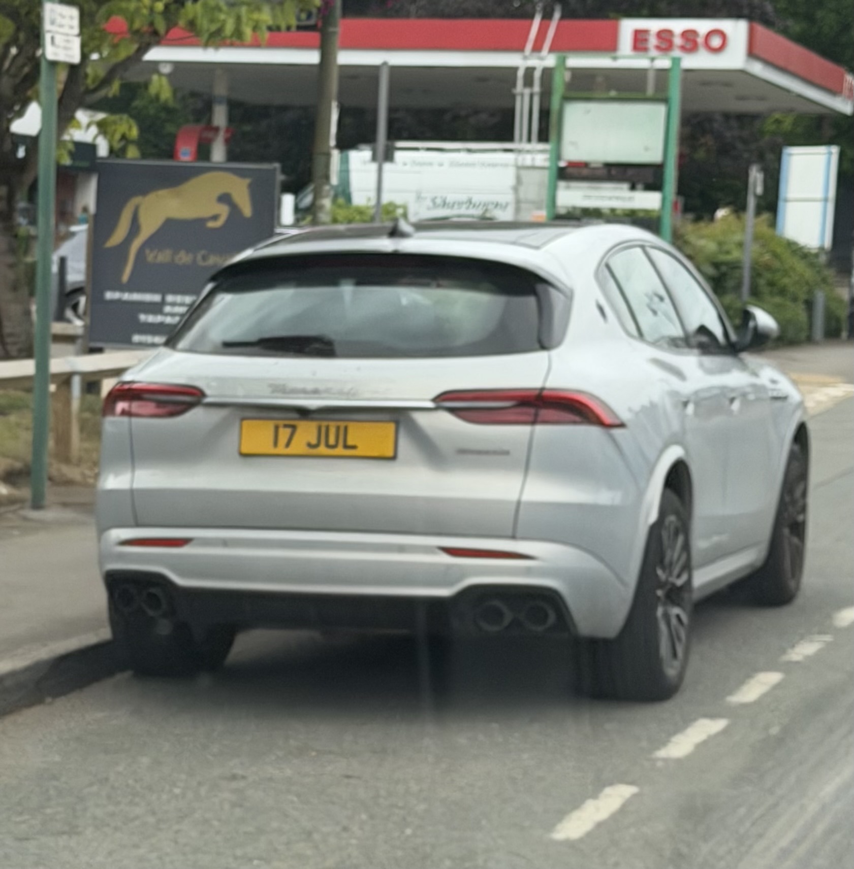 17 JUL spotted on Maserati Grecale