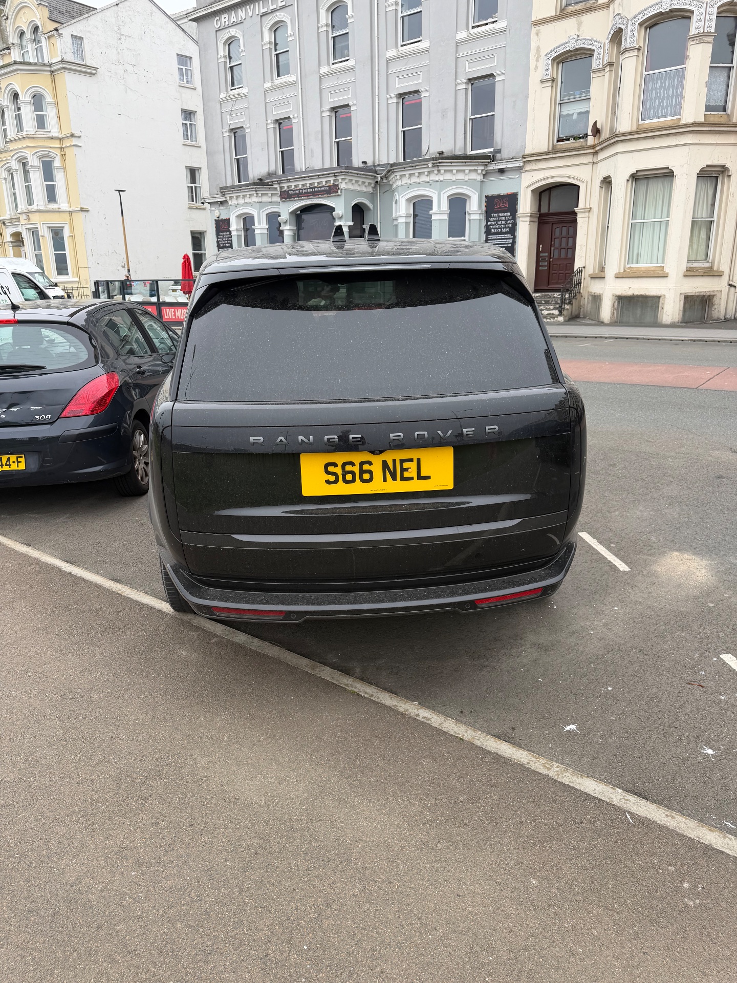 S66 NEL private number plate on a Land Rover Range Rover, spotted in Douglas