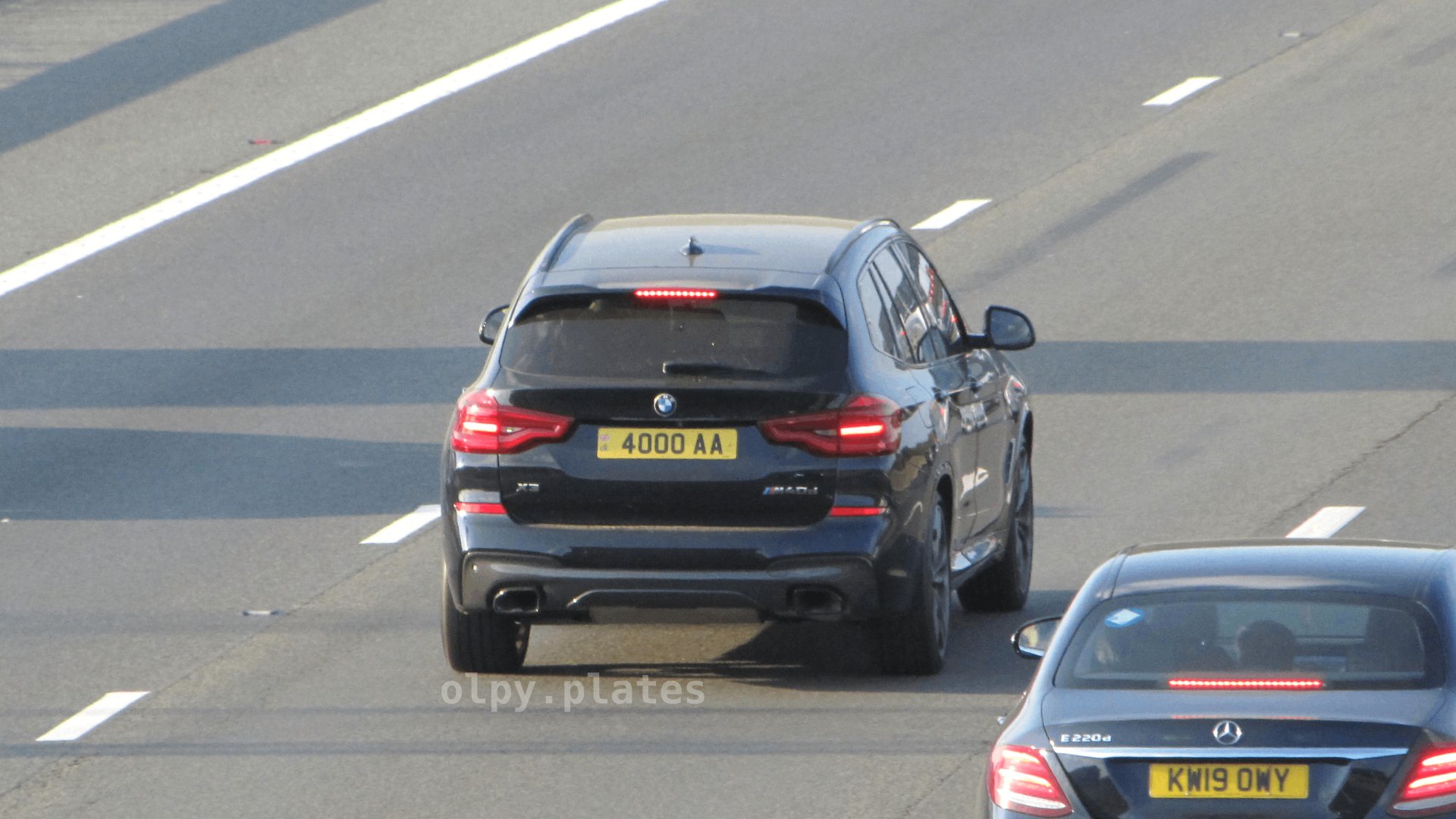 4000 AA spotted on BMW X3