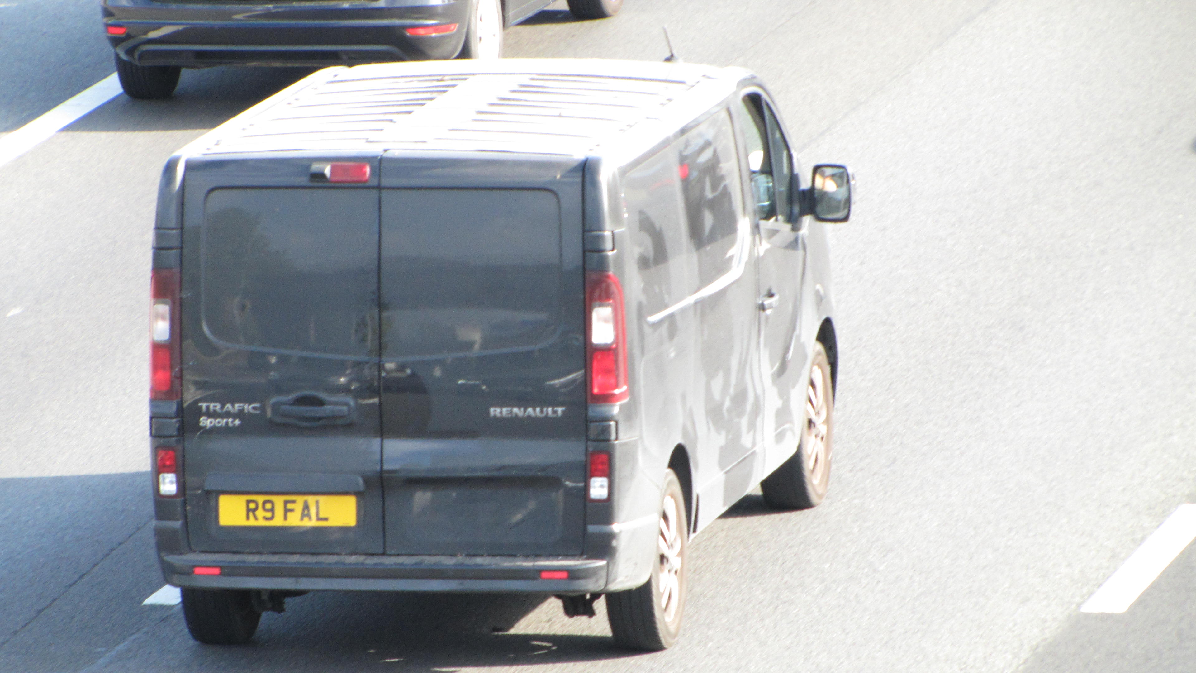 R9 FAL spotted on Renault