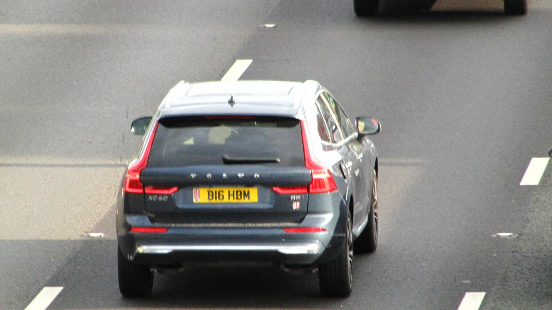 B16 HBM spotted on Volvo XC60
