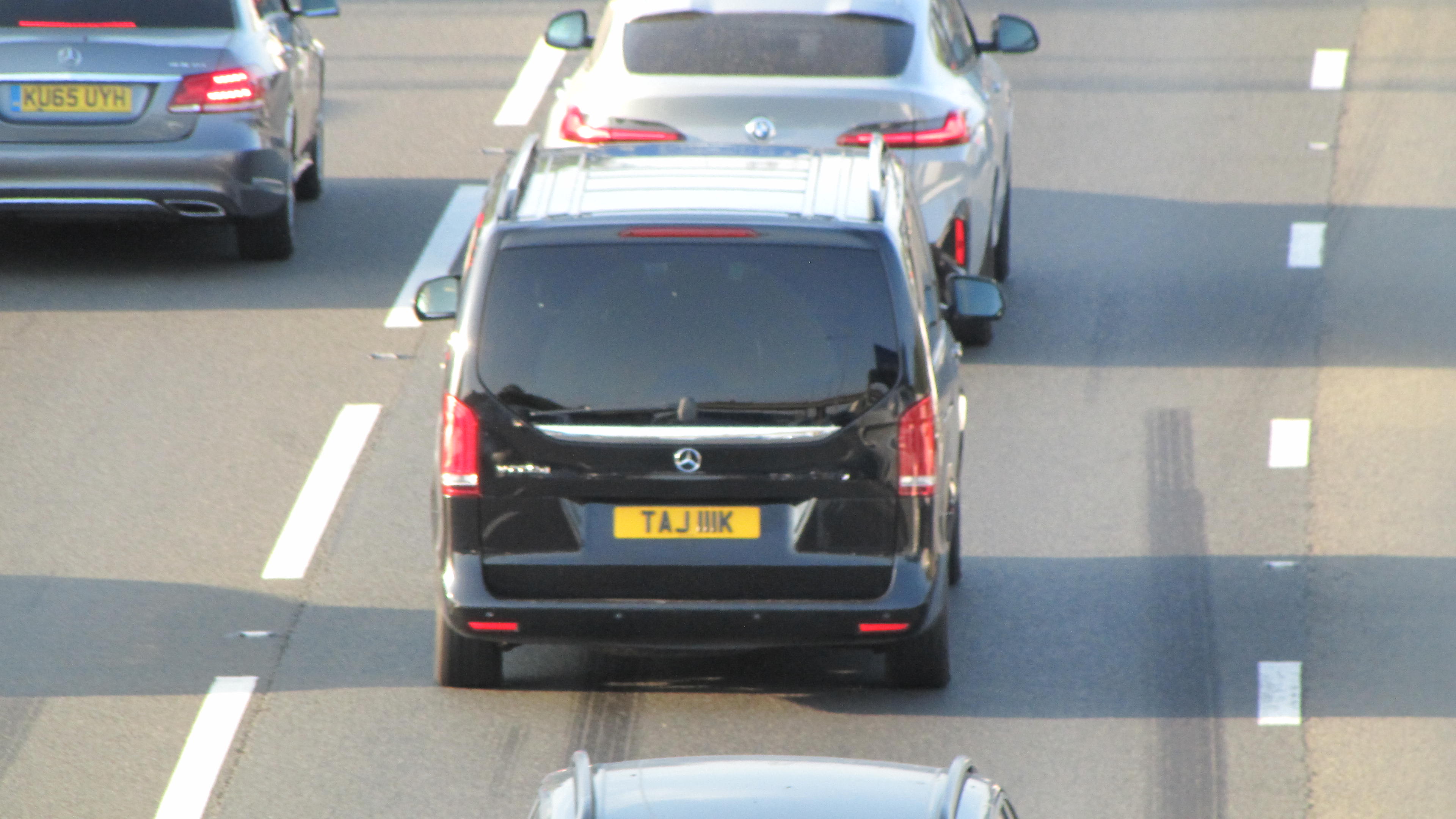 TAJ 111K spotted on Mercedes-Benz V-Class
