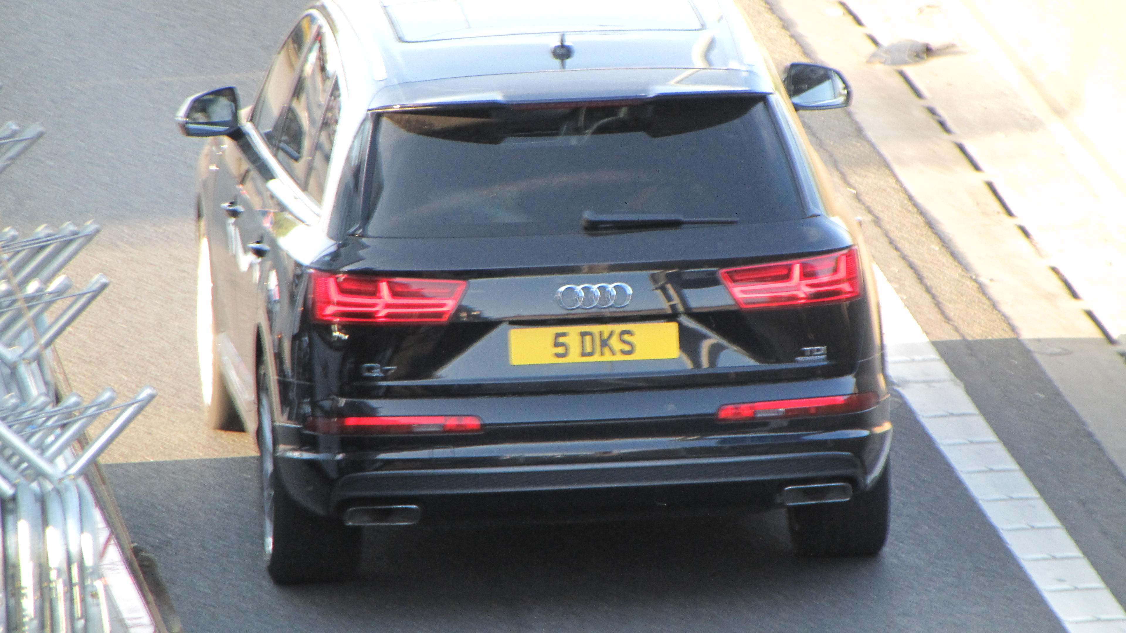 5 DKS spotted on Audi