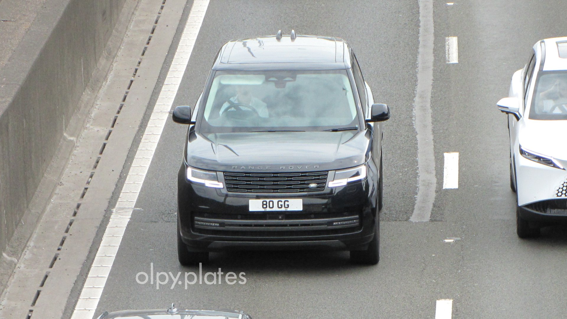 80 GG private number plate on a Range Rover Range Rover, spotted in Slough