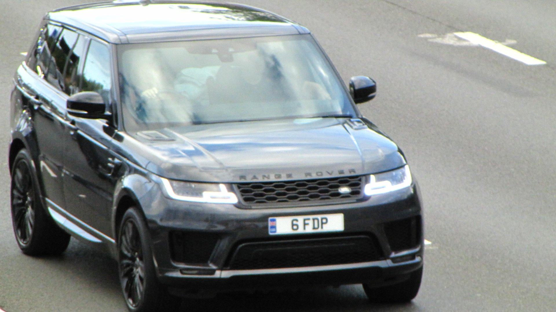 6 FDP spotted on Land Rover Range Rover Sport