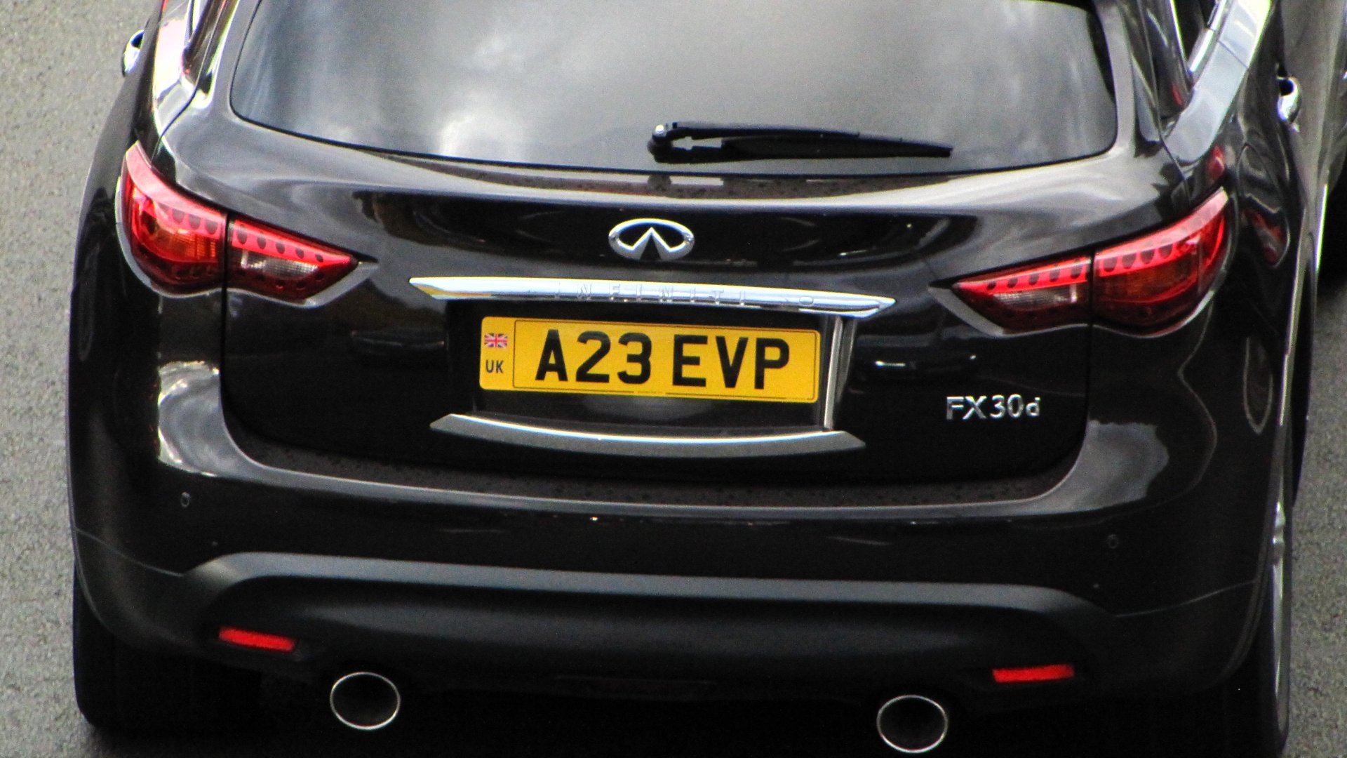A23 EVP private number plate on a Infiniti FX, spotted in Slough