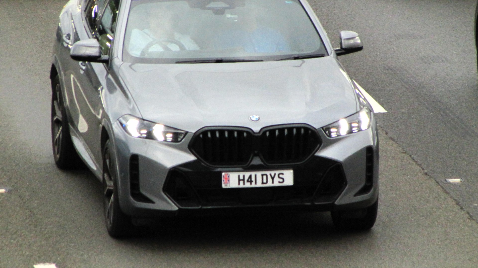 H41 DYS private number plate on a BMW X6, spotted in Slough