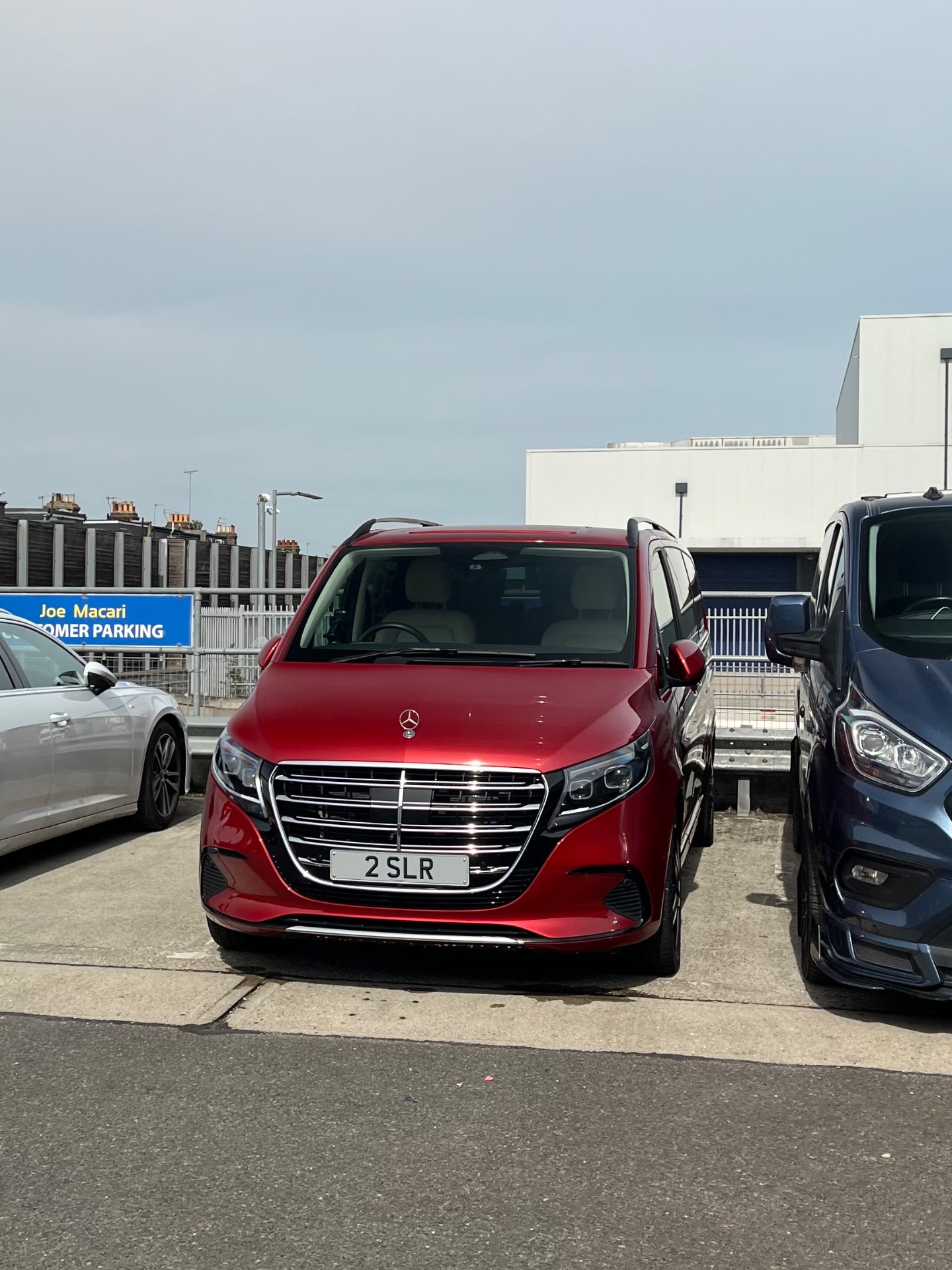 2 SLR private number plate on a Mercedes-Benz V-Class, spotted in London