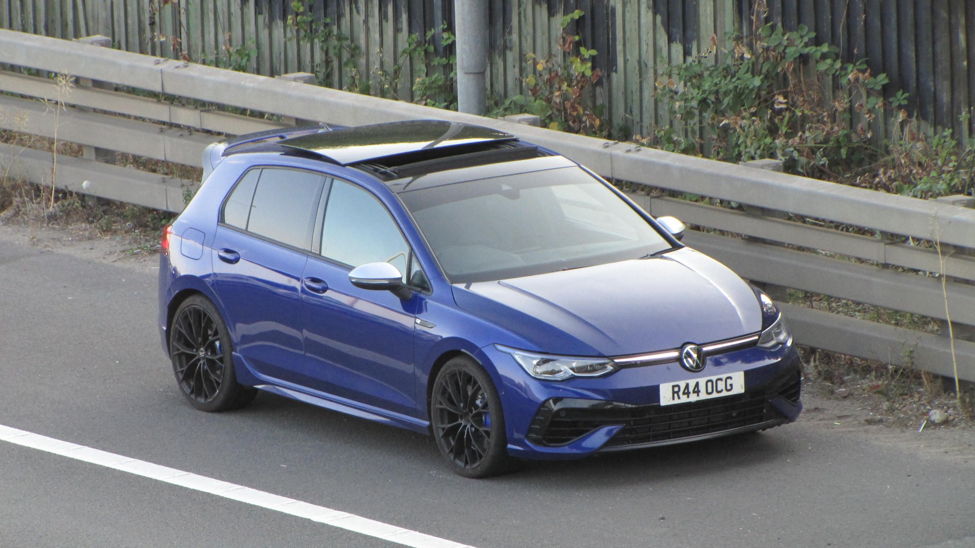 R44 OCG spotted on Volkswagen