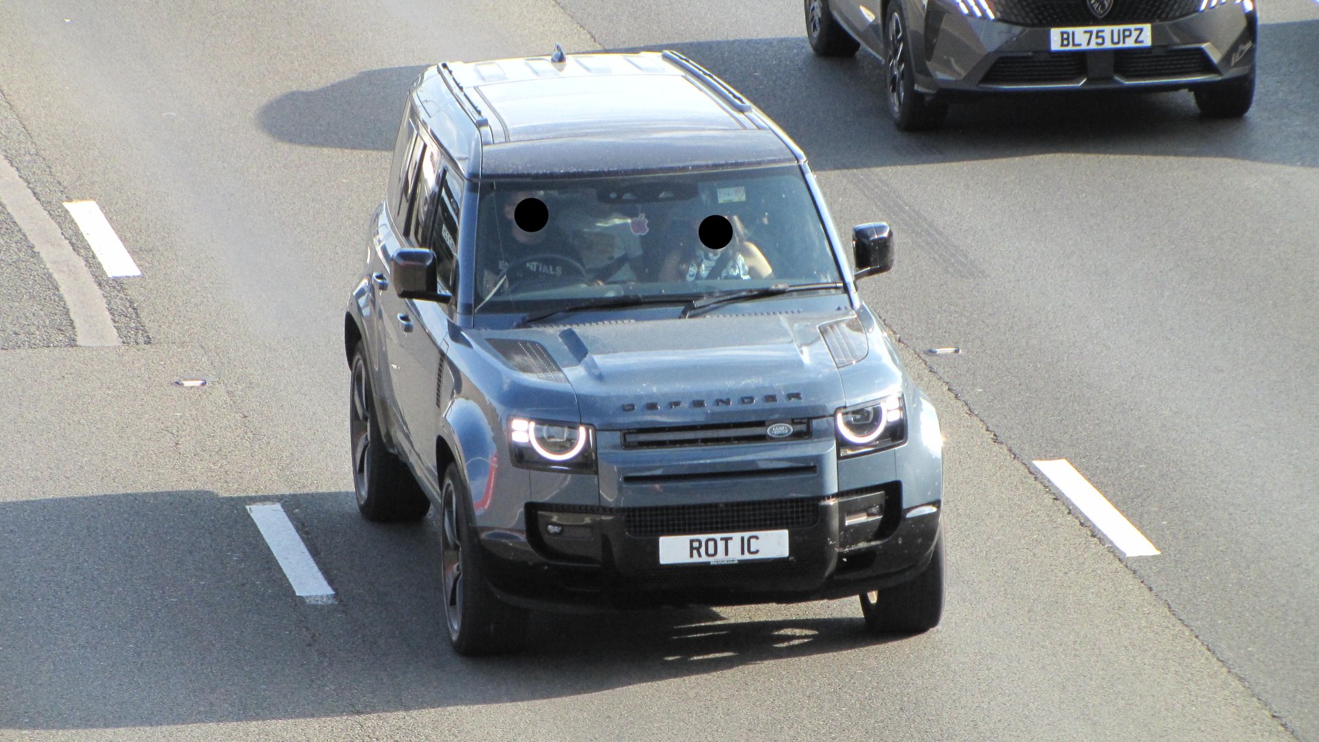 ROT 1C spotted on Land Rover