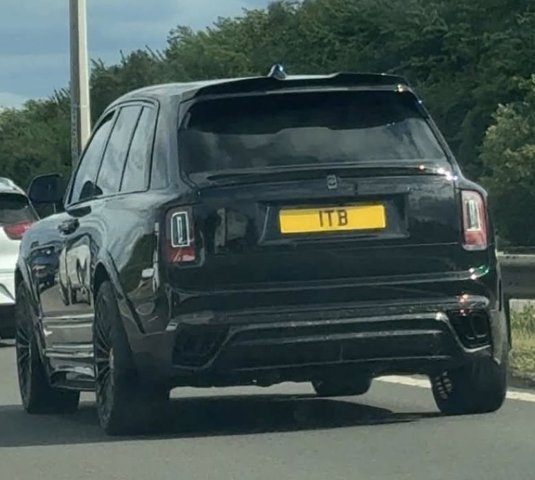1 TB spotted on Rolls-Royce Cullinan