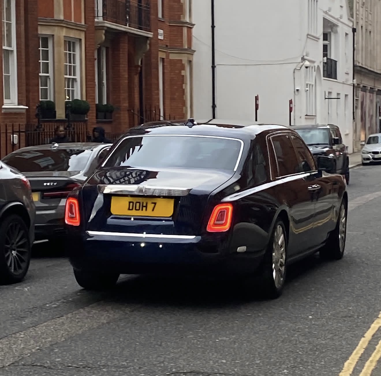 DOH 7 spotted on Rolls-Royce Phantom
