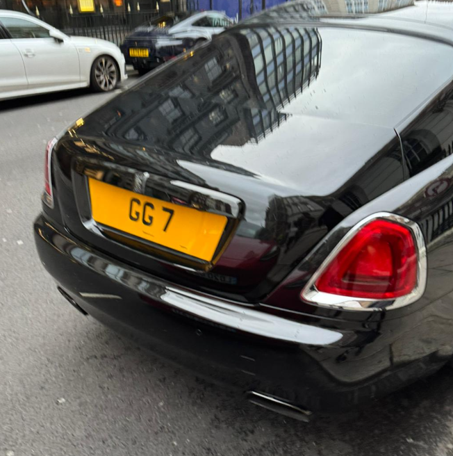 GG 7 private number plate on a Rolls-Royce Wraith