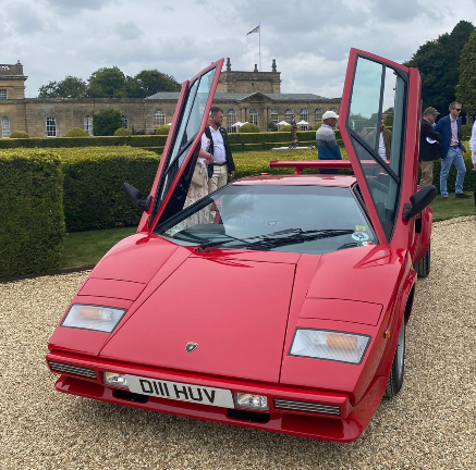 D111 HUV spotted on Lamborghini Countach