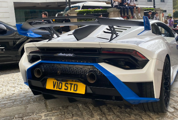 V10 STD spotted on Lamborghini Huracan
