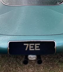 7 EE spotted on Jaguar E-Type