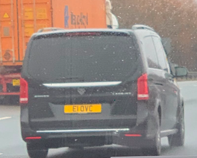 E1 OVC spotted on Mercedes-Benz V-Class