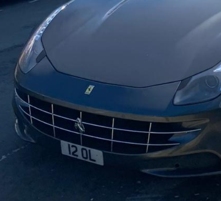 12 OL spotted on Ferrari FF