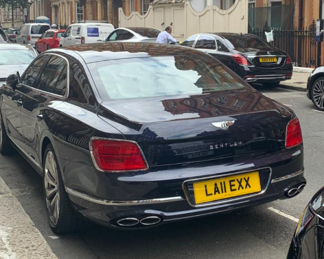 LA11 EXX spotted on Bentley Flying Spur
