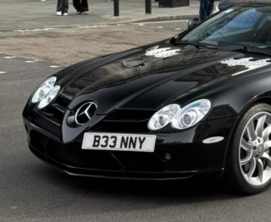 B33 NNY private number plate on a Mercedes-Benz SLR McLaren