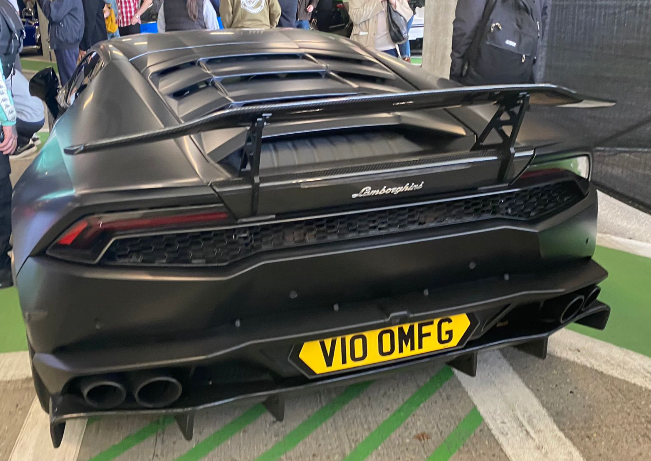 V100 MFG spotted on Lamborghini Huracan