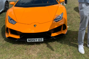 NO15 YOZ spotted on Lamborghini