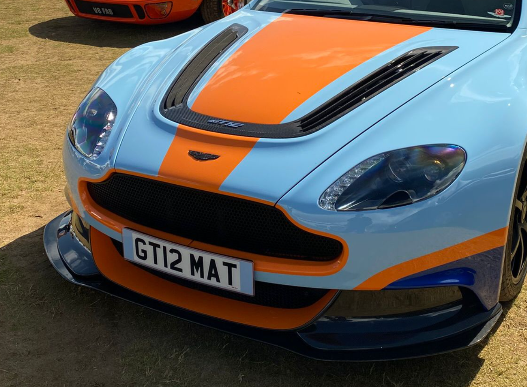 GT12 MAT private number plate on a Aston Martin Vantage, spotted in Woodstock