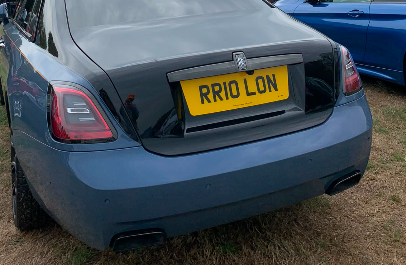 RR10 LON spotted on Rolls-Royce Ghost