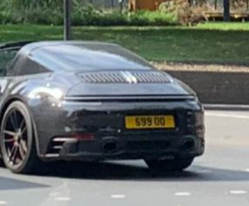 599 OO spotted on Porsche 911