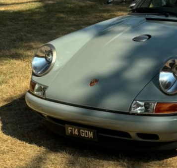 F14 GDM private number plate on a Singer Classic Study