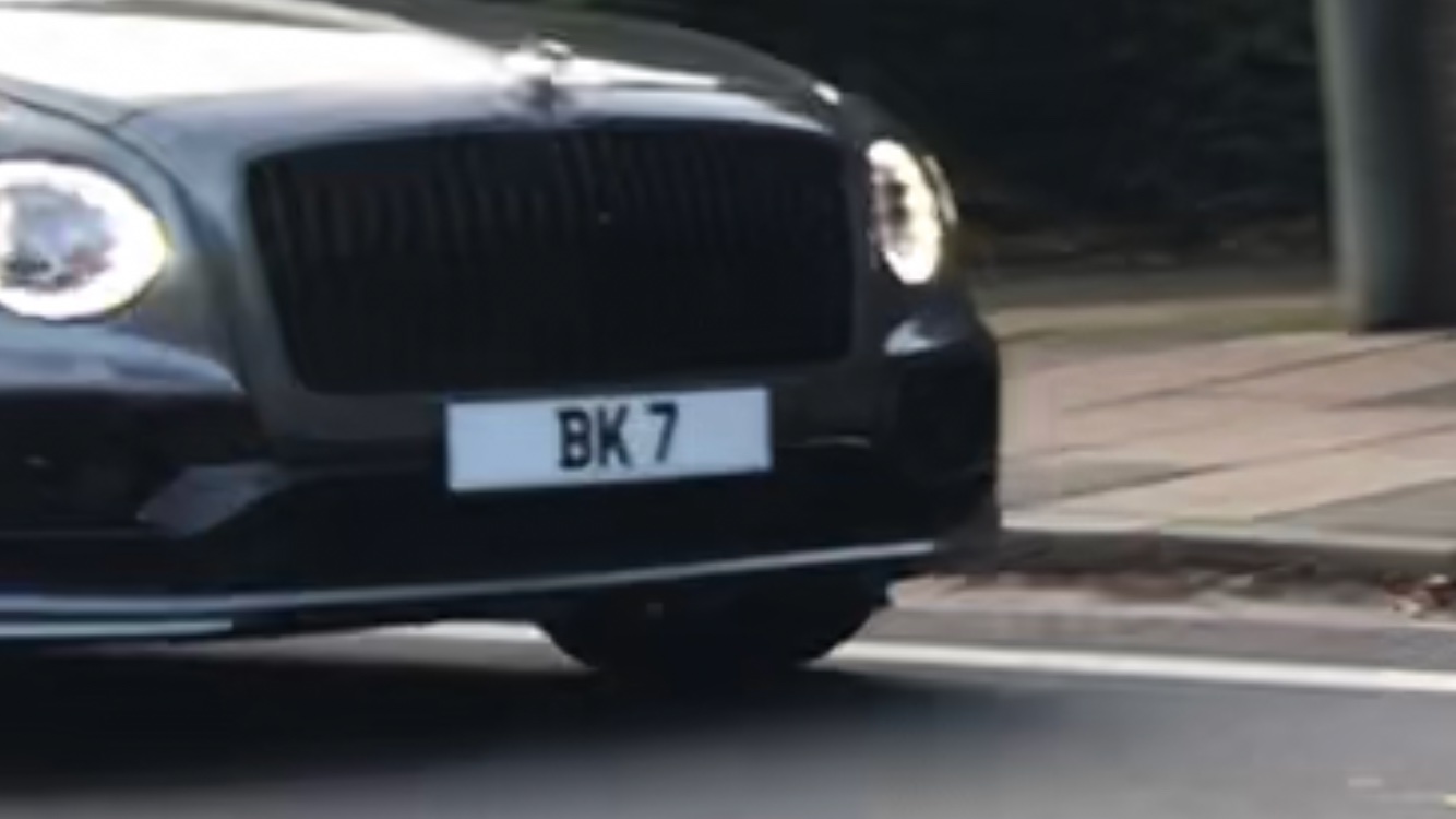 BK 7 spotted on Bentley Flying Spur