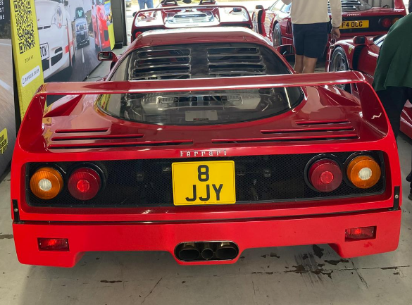 8 JJY spotted on Ferrari F40