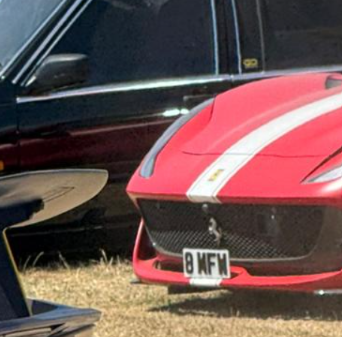 8 MFW private number plate on a Ferrari 812