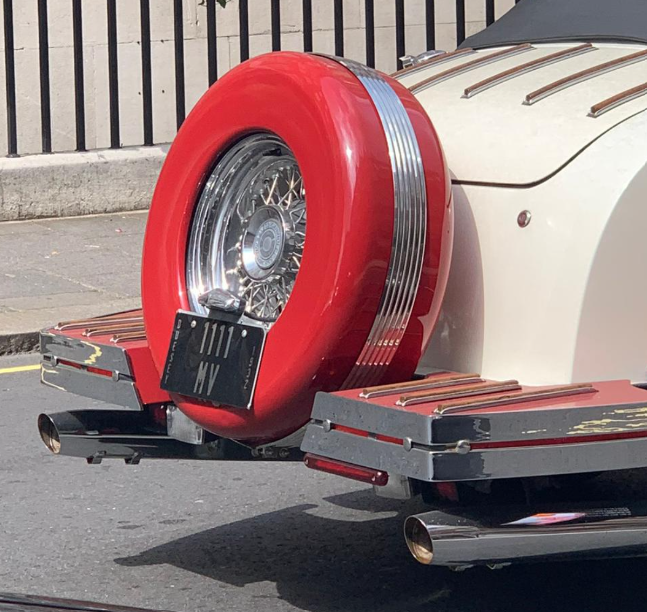 1111 MV private number plate, spotted in London