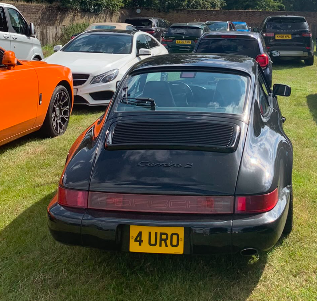 4 URO spotted on Porsche 911