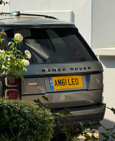 AM61 LEO spotted on Land Rover Range Rover