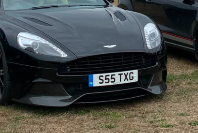 S55 TXG spotted on Aston Martin Vanquish