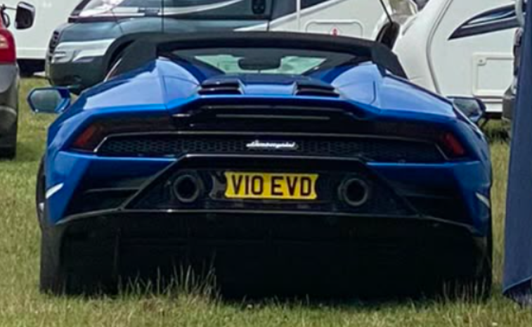 V10 EVD spotted on Lamborghini Huracan