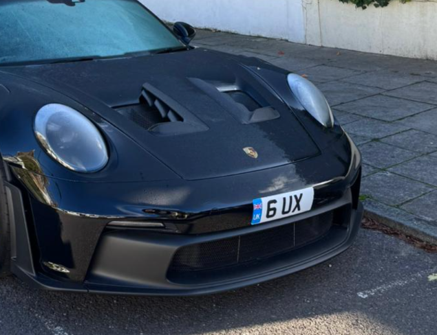 6 UX spotted on Porsche 911 GT3 RS