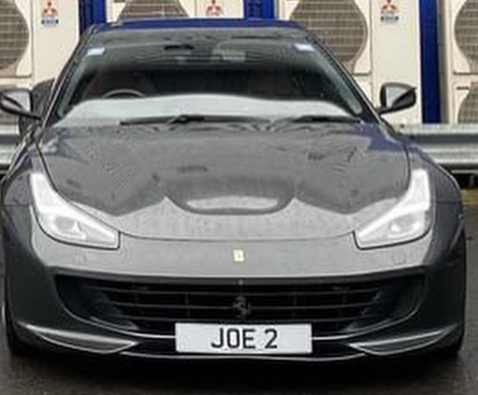 JOE 2 private number plate on a Ferrari GTC4 Lusso, spotted in London