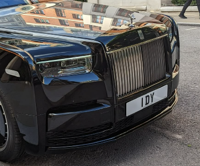 1 DY spotted on Rolls-Royce Phantom